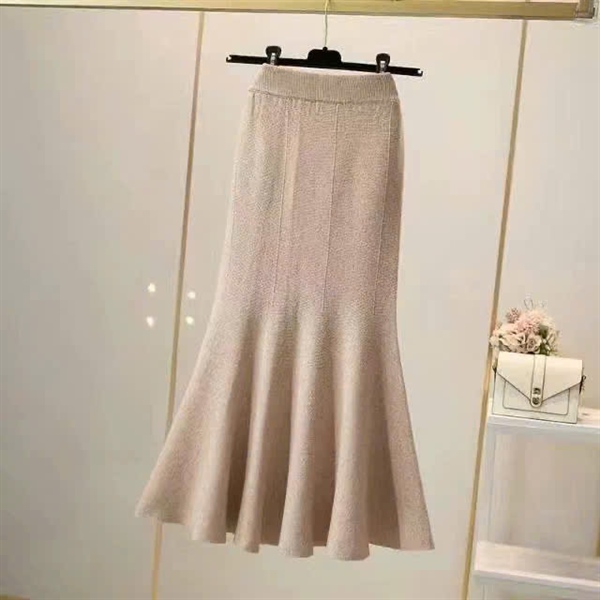 Cv len gân dọc đuôi cá c209