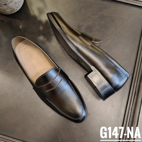 GIÀY LOAFER MŨI TRÒN QUAI MẶT NẠ