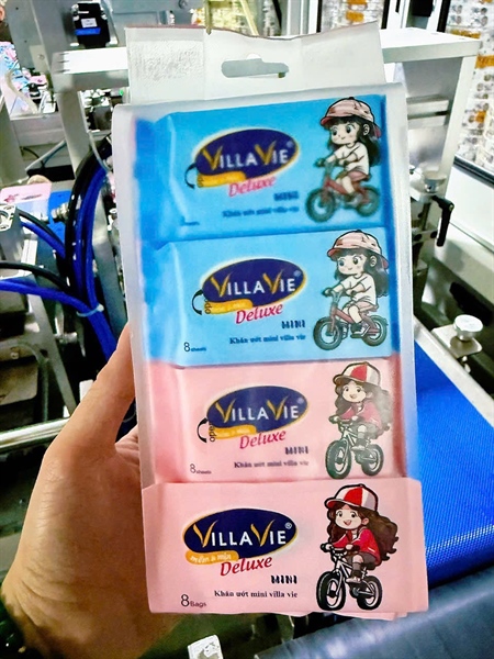 KHĂN ƯỚT MINI ( LẺ) _ thùng 48 lốc _490