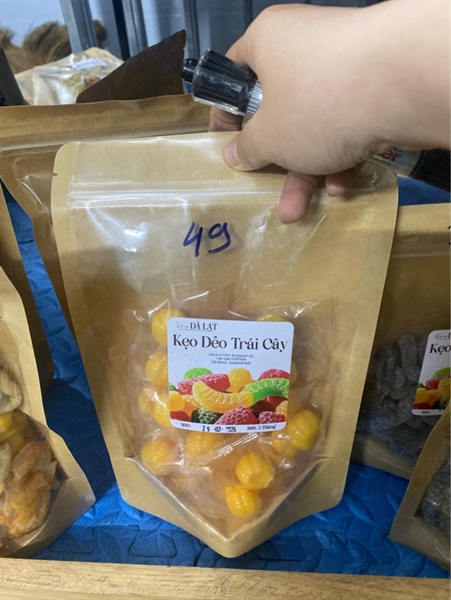 kẹo hình quả quýt bóc vỏ