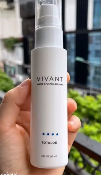 Vivant SkincareGel dưỡng làm dịu, phục hồi cho da dầu nhạy cảm Vivant Totaloe Calming And Hydrating