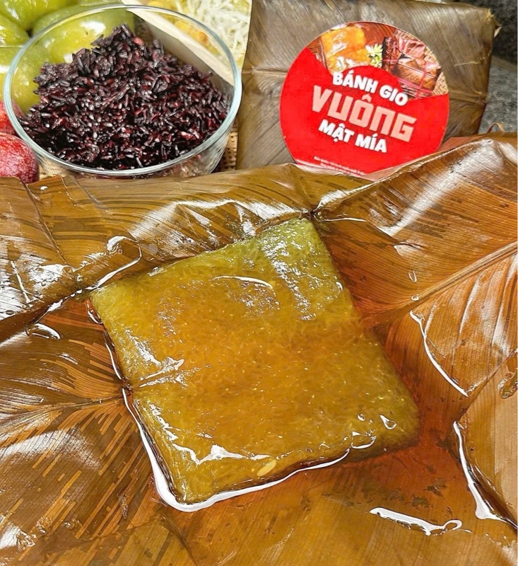 Bánh gio mật mía