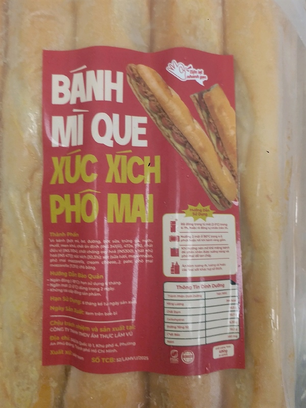 Bánh Mì Que Xúc Xích Phô Mai