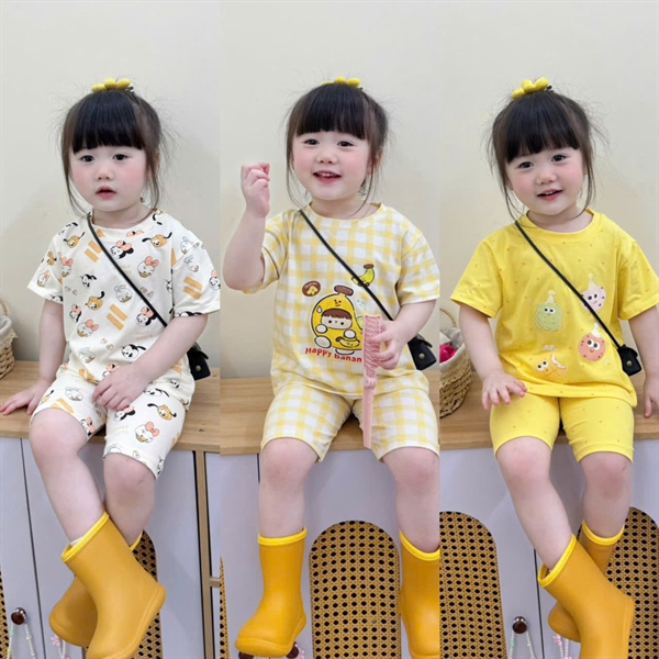 Set 3 bộ tone vàng cho bé