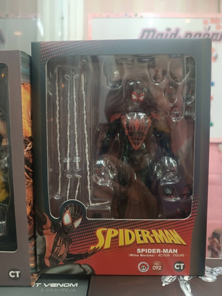(2ND) MAFEX 092 SPIDER MAN MILES MORALES FAKE CT