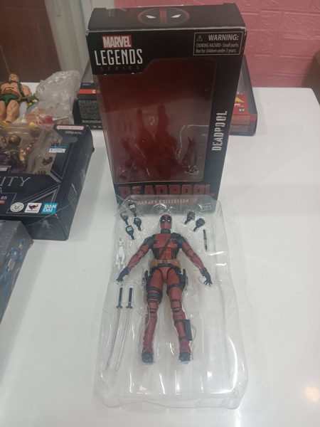 Mua bán (CÓ TÌNH TRẠNG) MARVEL LEGENDS LEGACY COLLECTION DEADPOOL   