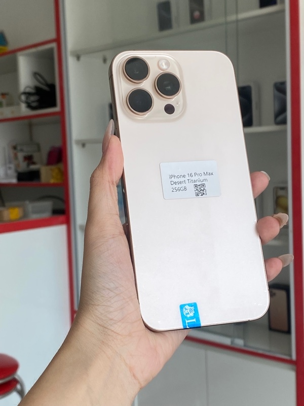 Iphone 16PROMAX 256GB Desert