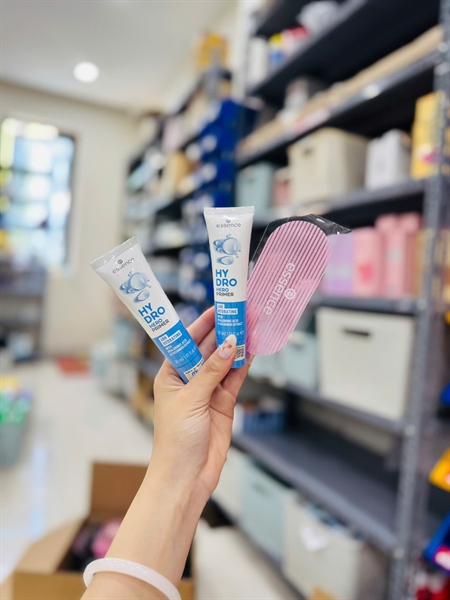 (VAT) Kem Lót Mờ Lỗ Chân Lông Essence - XANH