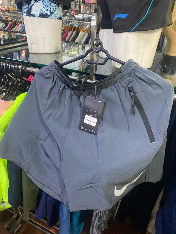 ຂາສັ້ນຊາຍnike 2ຊັ້ນ ເທົາ