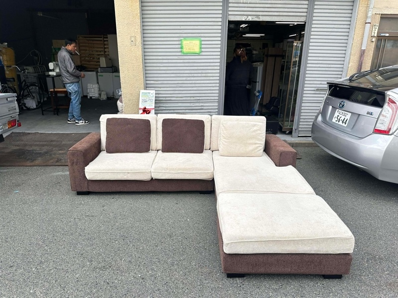 Sofa chữ L nỉ trắng tím