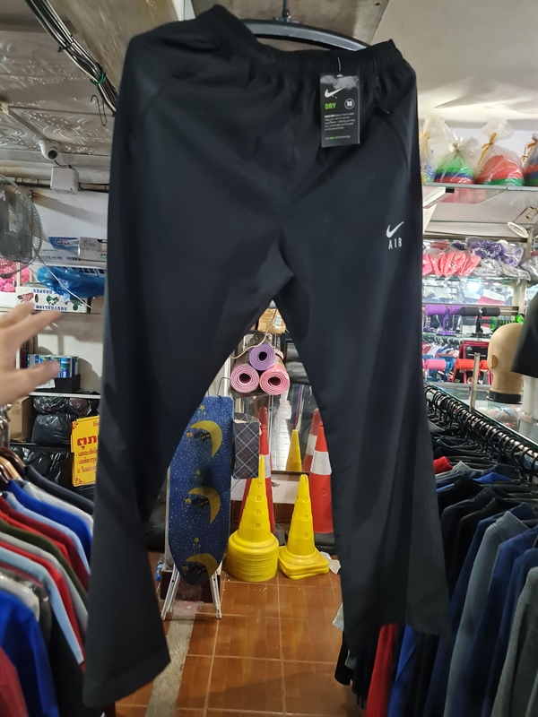 WIND PANSTS AIR
