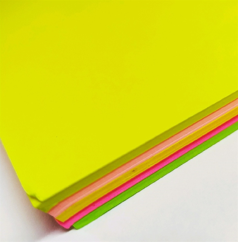 Bìa dạ quang trộn màu