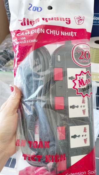 Ổ cắm Điện Quang 5WR 43ECO