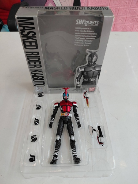 (2ND) SHF KAMEN RIDER KABUTO 1.0
