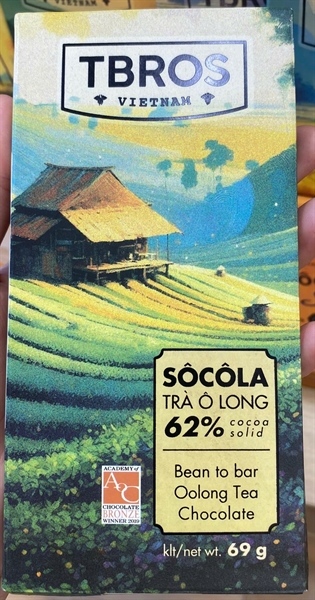 Socola trà Ô Long 62%-69g ウーロン茶チョコレート62％