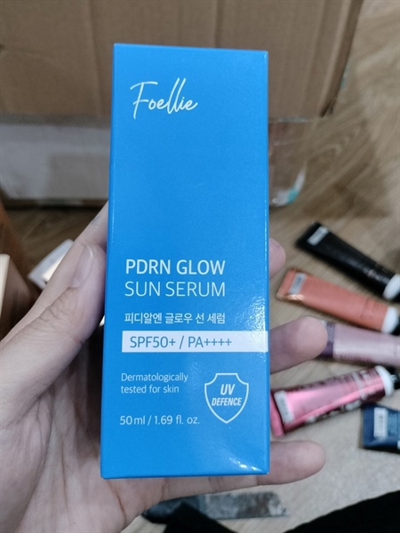 Kem chống nắng Foellie pdrn glow sun serum 50ml