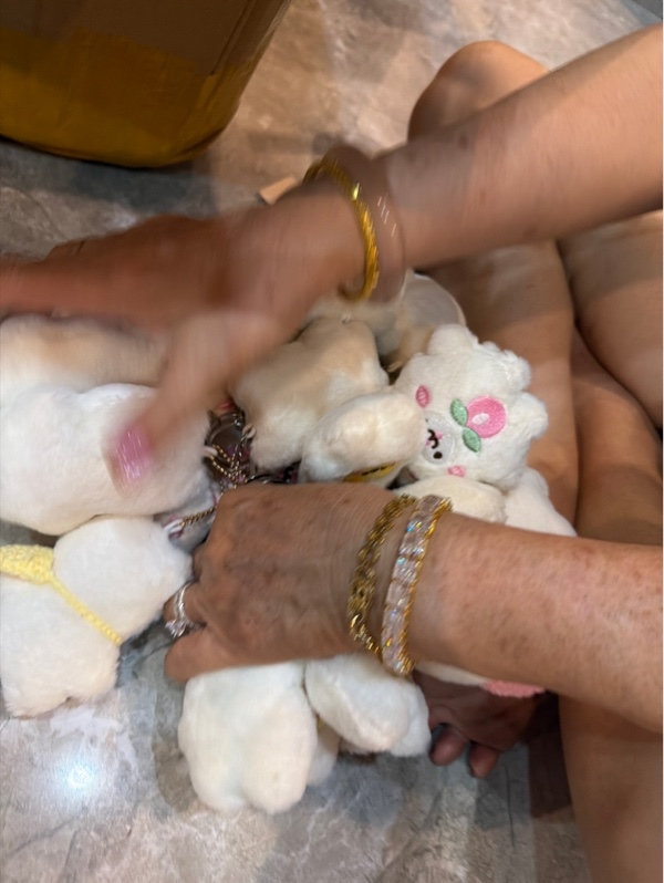 Móc khóa Gầu trắng má hồng cute