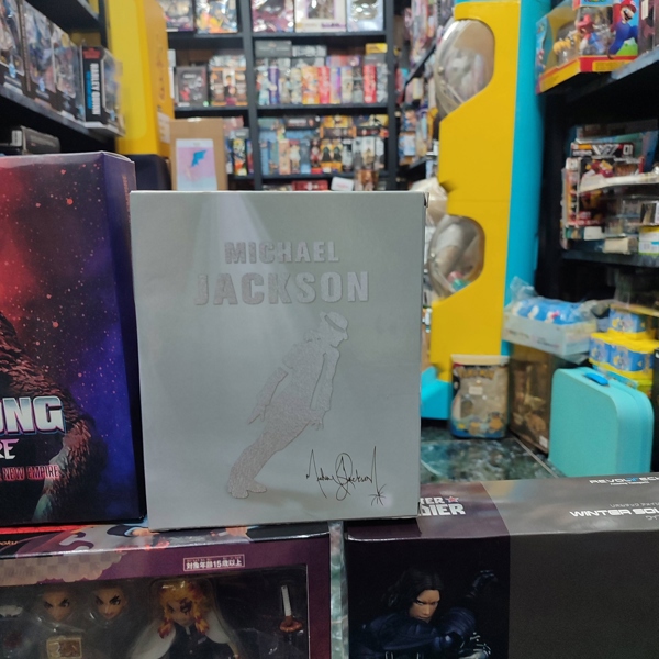 Mua bán (NEW) SHF MICHAEL JACKSON FAKE