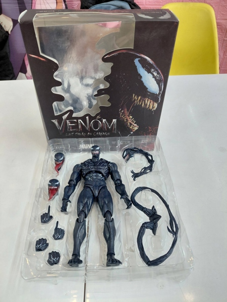 Mua bán (2ND) SHF VENOM FAKE