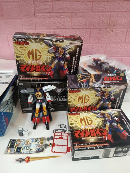 Mua bán (2ND) SMP THE BRAVE EXPRESS MIGHT GAINE