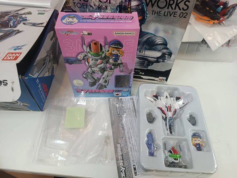 Mua bán (2ND) MACROSS TINY SESSION VF-25F MESSIAH VALKYRIE