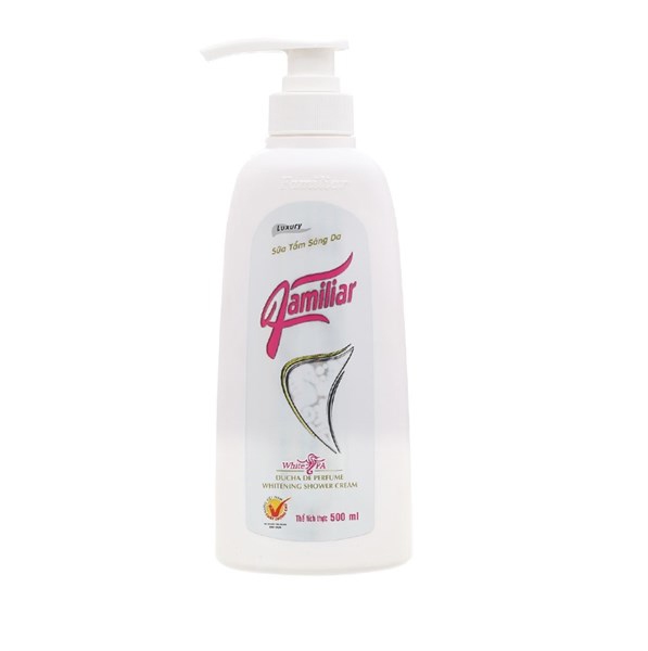 Sữa Tắm Ngựa Familiar Dưỡng Ẩm Sáng Da 450ml