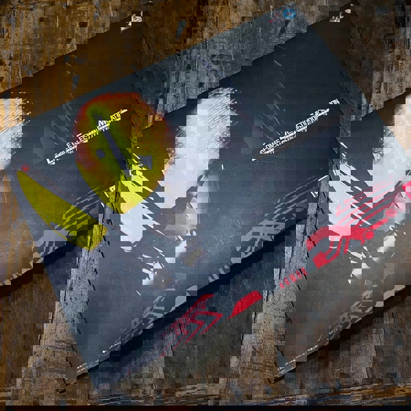 CSM DARK KABUTO ( full box )