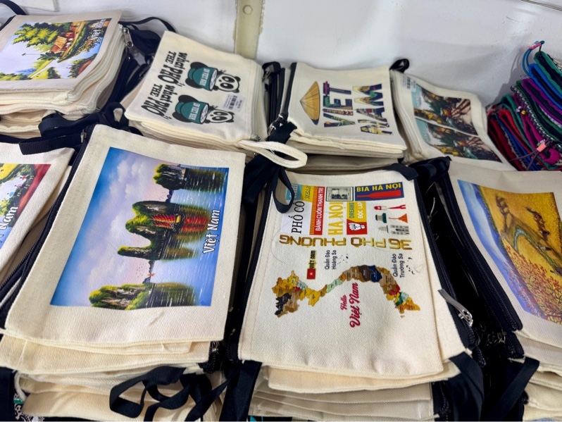 Ví vải thô đen trắng chữ nhật in ảnh - Printing purse - Usd 1.2