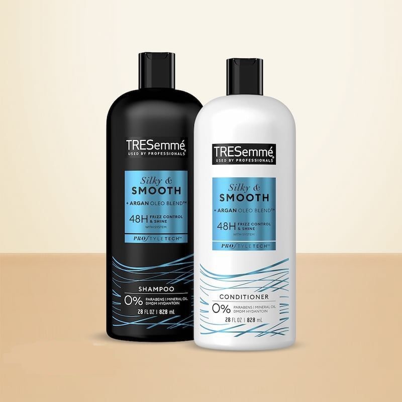 Cặp Gội - Xả Tresemme Silky & Smooth Argan Oleo Blend 828ml