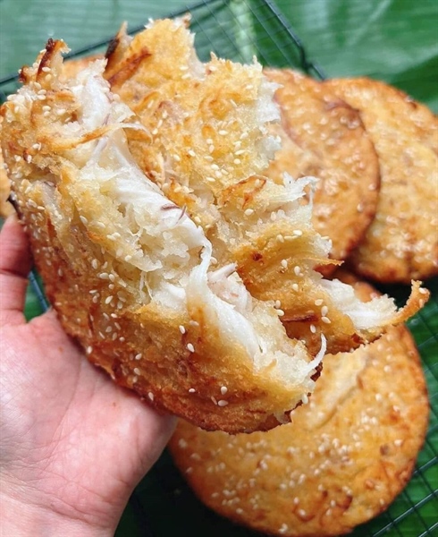 Bánh sắn nếp nướng dừa non