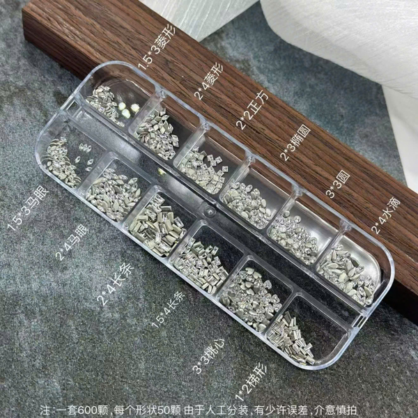 Khay 240 đá mini 12 ô mix kiểu