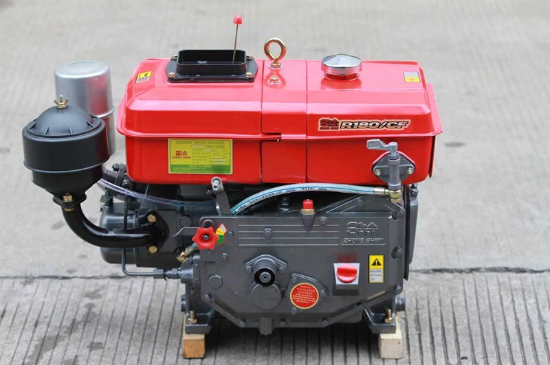 Máy nổ 8 zhongshan r180/cf