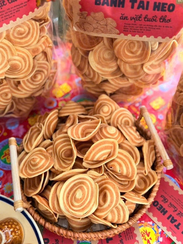 BÁNH TAI HEO LỚN (HŨ/400GR)