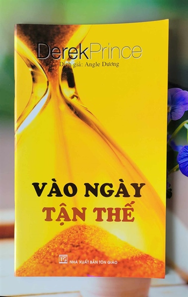 VÀO NGÀY TẬN THẾ