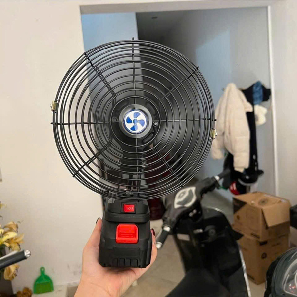 Quạt tích điện