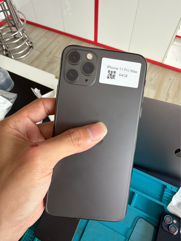 Ip11pm64gb đen