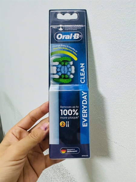 Set 2 Đầu Bàn Chải Điện Oral-B - EveryDay Clean (Làm Sạch Nhnah & Đánh Tan Mảng Bám))