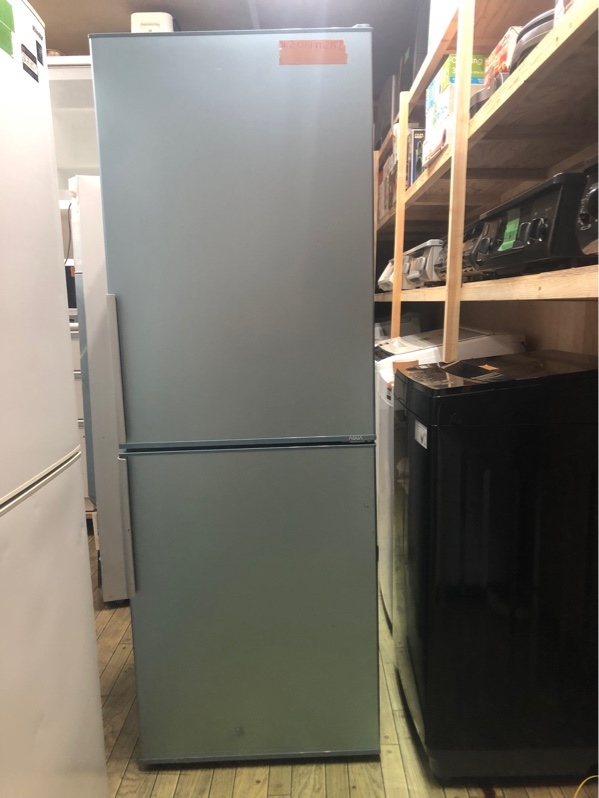 Tủ lạnh Aqua 2014.TT:275L