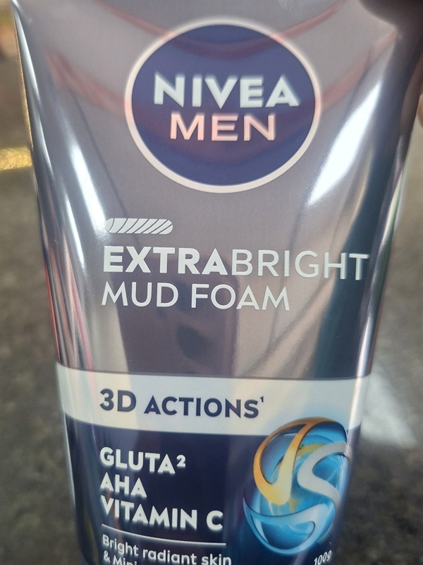 Sữa Rửa Mặt Nam Extra Bright Mud 100g