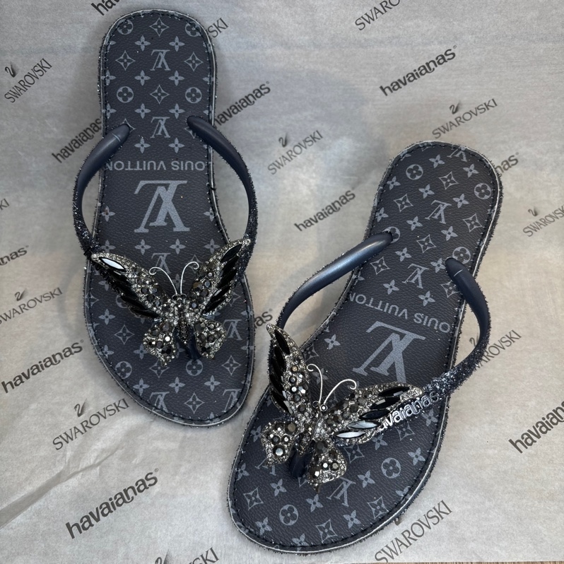 CUSTOM LV TRÒN KIM TUYẾN VIỀN XANH ĐEN LOGO LỚN +