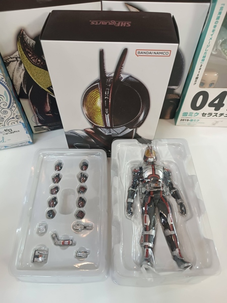 Mua bán (2ND) SHF KAMEN RIDER FAIZ FAKE