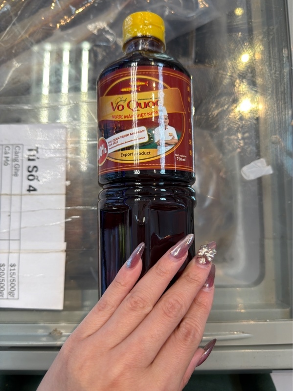 Nước Mắm Võ Quốc Chai Nhựa 750ml