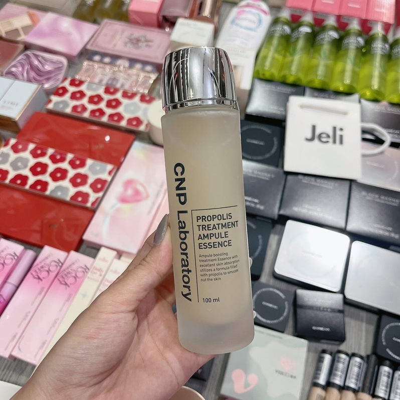 Toner Phục Hồi Da, Dịu Da Keo Ong CNP Laboratory Propolis Treatment Ampule Essence - 100ml
