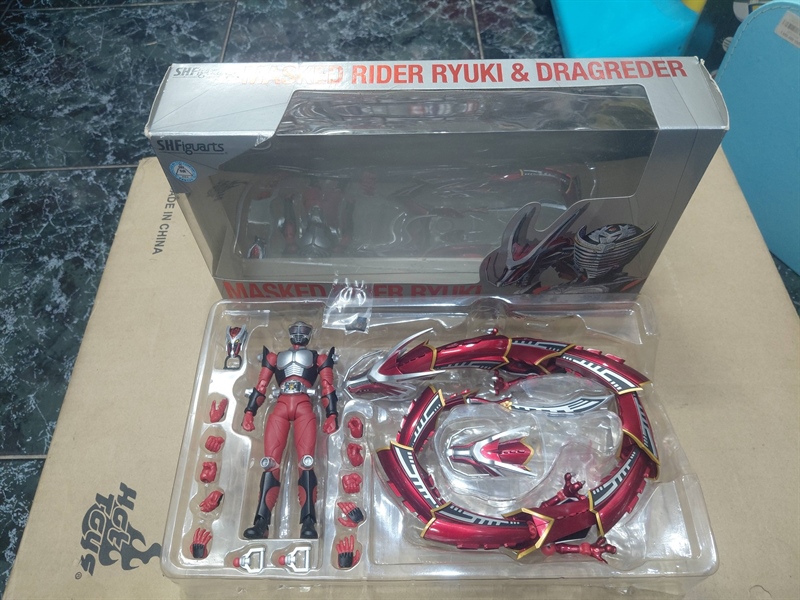 Mua bán (2ND,KHỚP PHAI SƠN) SHF KAMEN RIDER RYUKI + DRAGREDER