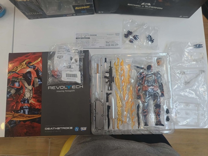 Mua bán 	(2ND) REVOLTECH AMAZING YAMAGUCHI DEATHSTROKE
