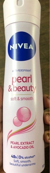 Nivea xịt nữ quyến rũ Ngọc trai 150ml