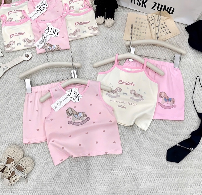 Set 2 bộ ngựa gỗ