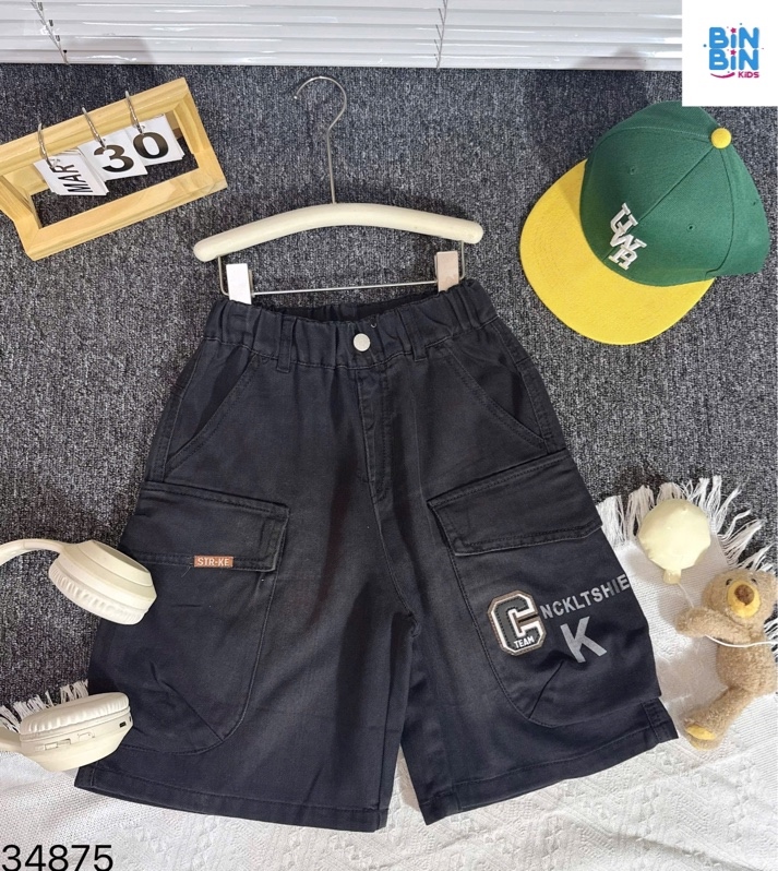 34875-Quần ngố 2 TH chữ C Bntang đen