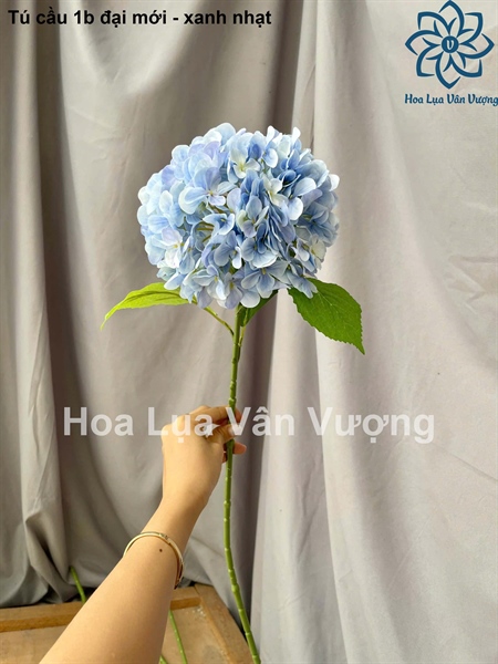 Tú cầu 1b đại mới - xanh nhạt - Hoa cành dài - Hoa Lụa Vân Vượng