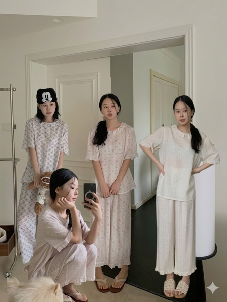 Bộ mặc hoa nhí vải Tencel phối bèo nhún mềm mại D2613